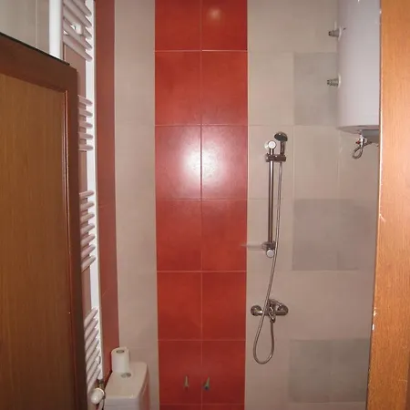 Slaveykova Kashta Nedelino