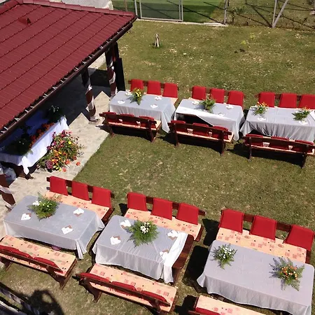 Slaveykova Kashta 2*