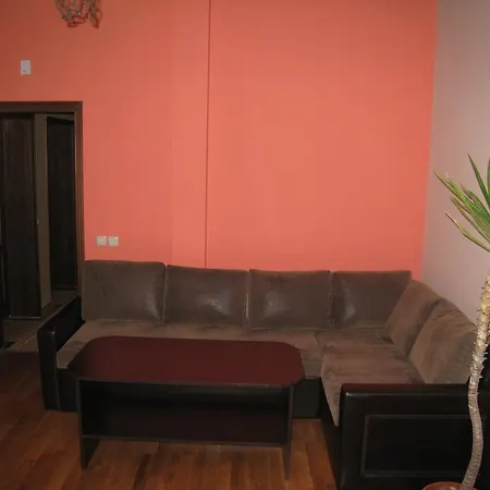 Slaveykova Kashta 2*