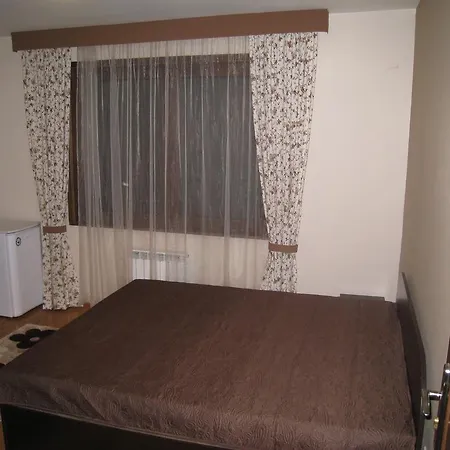 Slaveykova Kashta 2*