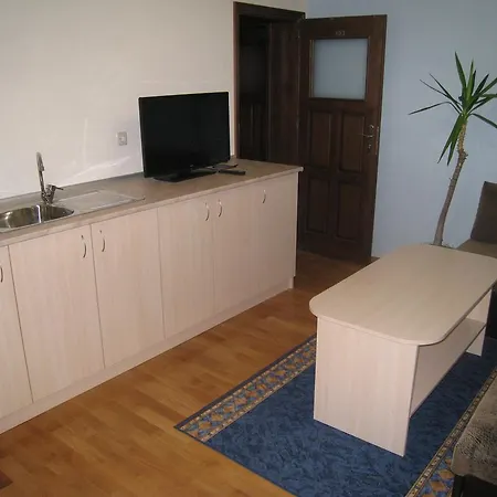 Gasthuis Slaveykova Kashta Nedelino